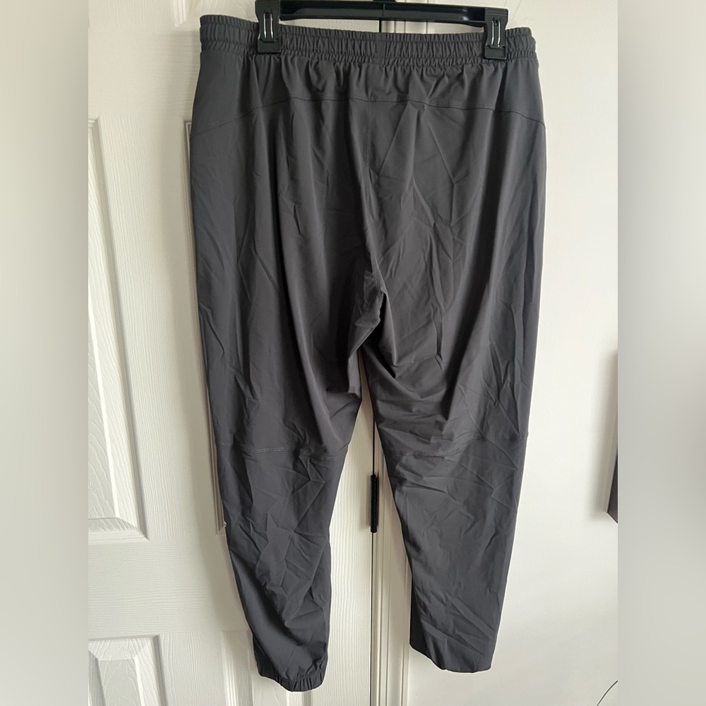 Fabletics grey jogger track pants L - Picture 5 of 9
